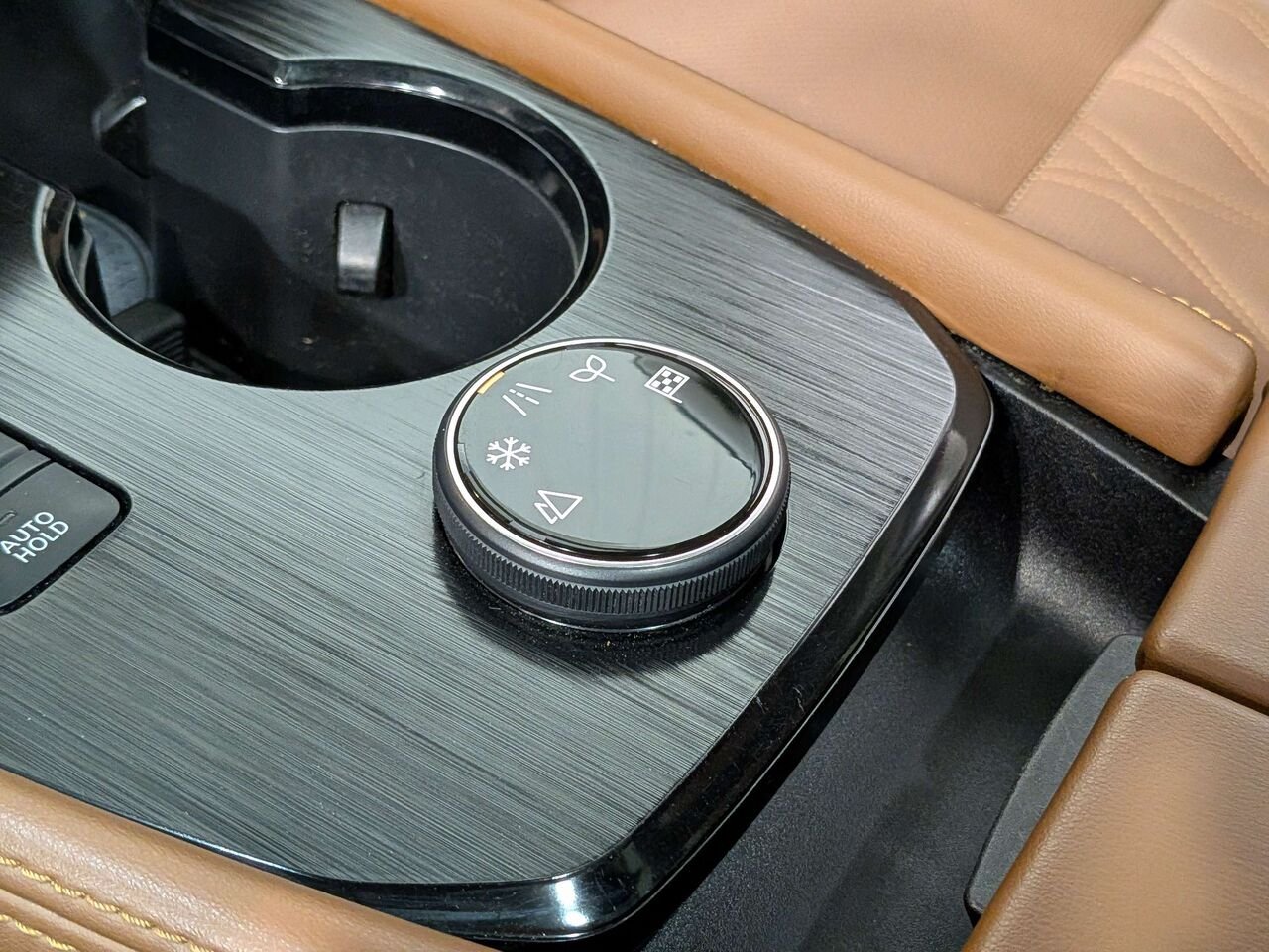 2024 Nissan Rogue AWD Platinum Red Val-David - photo #30