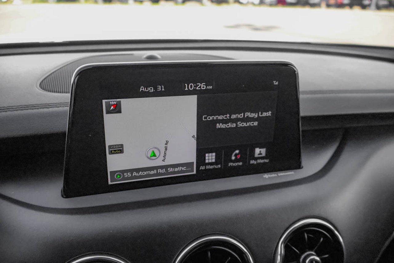2018 Kia Stinger GT Limited AWD White Sherwood Park - photo #23