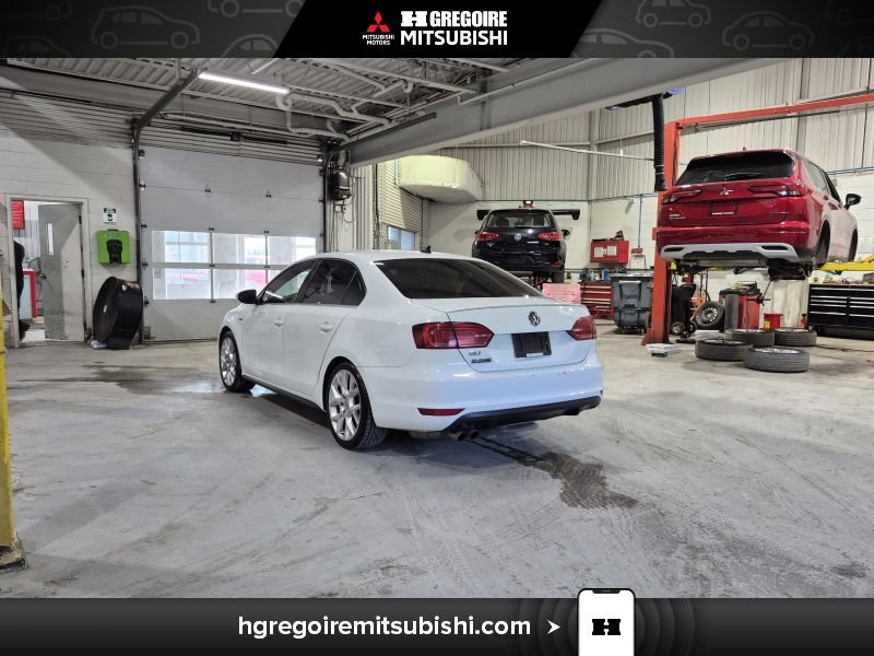 Volkswagen Jetta 2014 Blanc Laval - photo #5