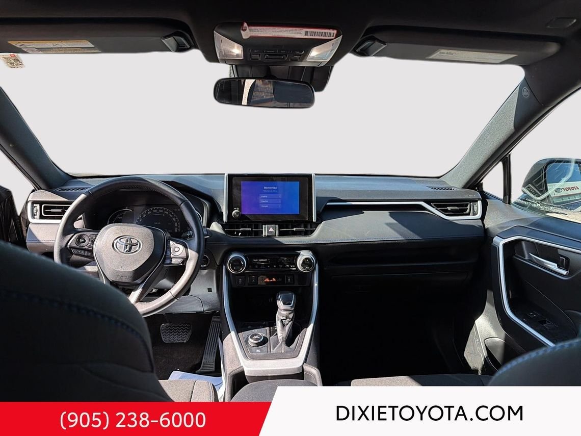 2023 Toyota RAV4 Power Sunroof, Heated Seats, Alloy Wheels, Heated Steering Wheel, Bluetooth Midnight Black Metallic Mississauga - photo #31