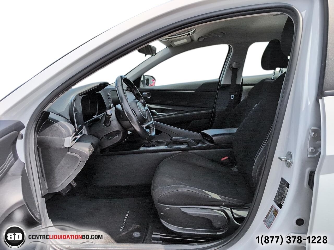 Hyundai Elantra PREFFERED | BD0278 2023 Blanc Granby - photo #11