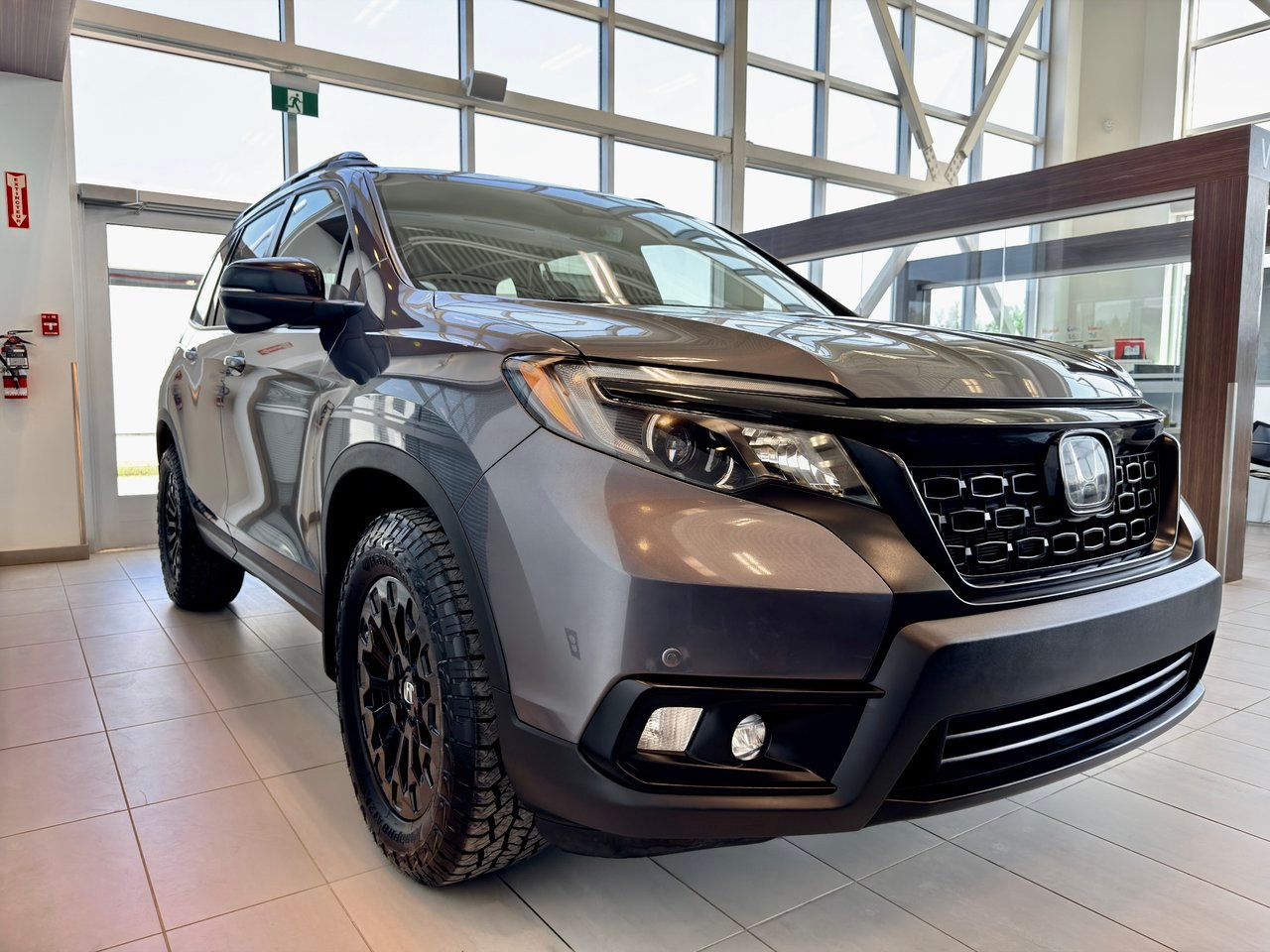 2020 Honda Passport gray Notre-Dame-des-Prairies - photo #6