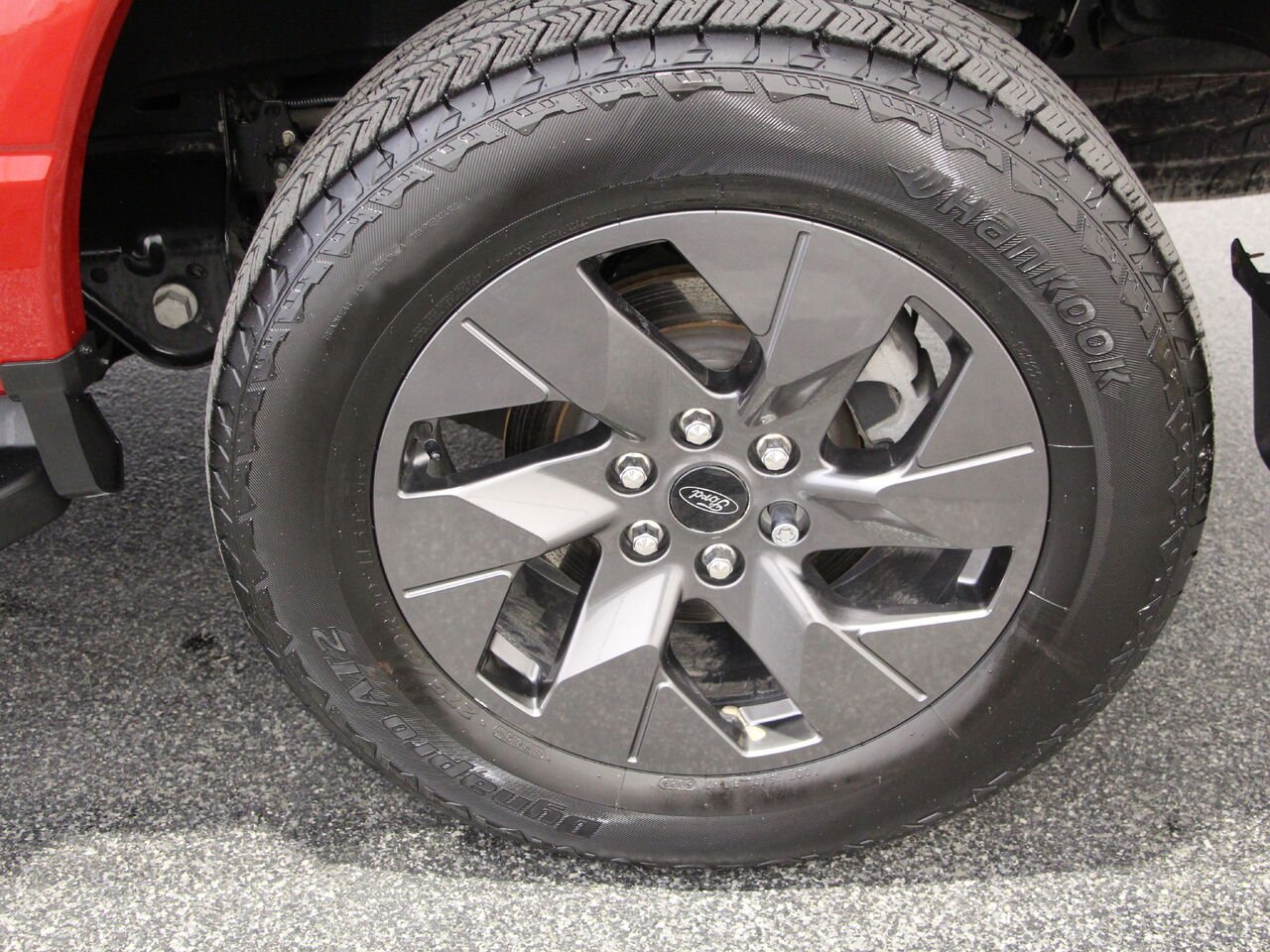 Ford F-150 Lightning XLT F150 LIGHTNING XLT 2024 Rouge Châteauguay - photo #24