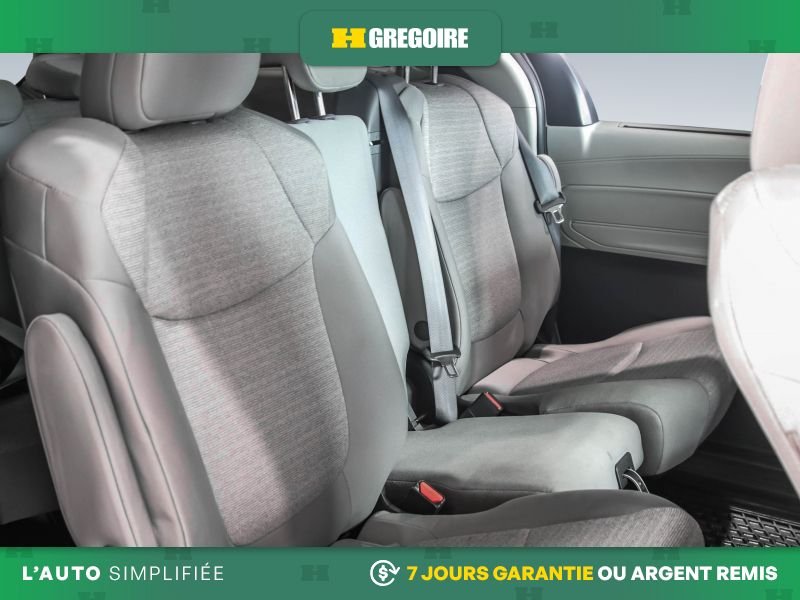 2023 Toyota Sienna Black Blainville - photo #28