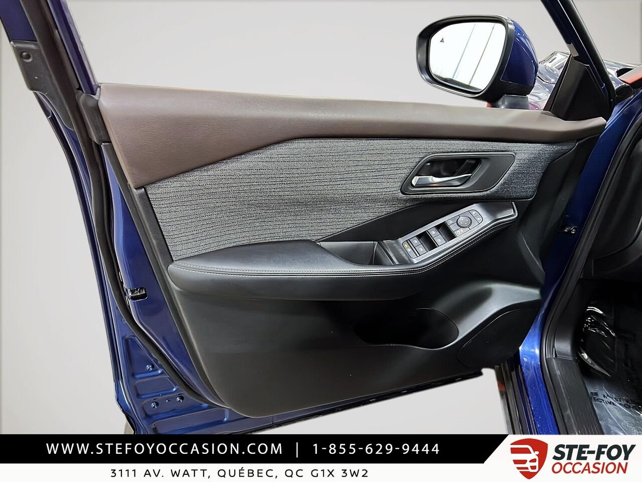 2023 Nissan Rogue SV TI Blue Québec - photo #10