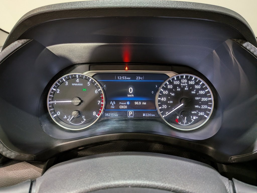 2021 Nissan Sentra SV CVT Black Val-David - photo #16