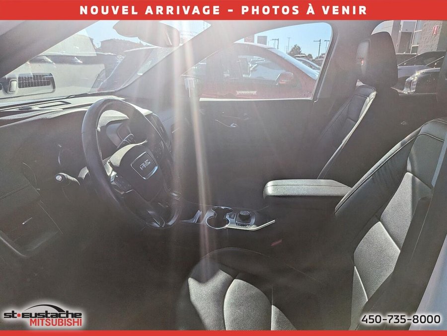 GMC Terrain AT4 4 portes TI 2022 Blanc