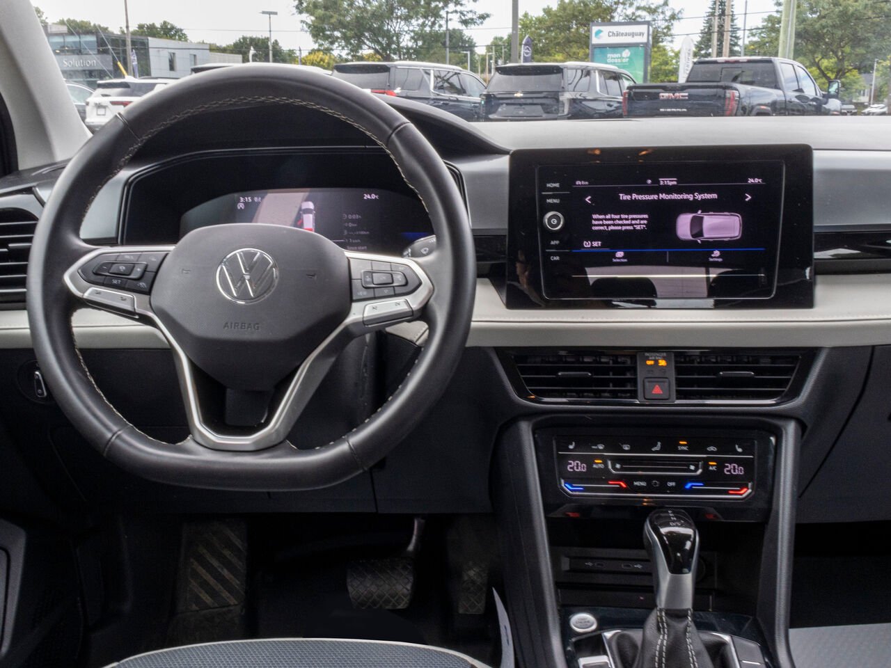 Volkswagen Taos Trendline 4MOTION 2025 Noir Châteauguay - photo #8