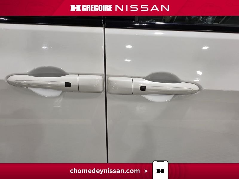 2019 Chrysler Pacifica White Saint-Eustache - photo #43