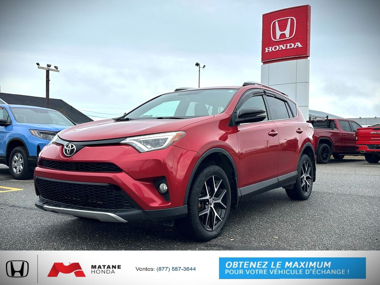 2016 Toyota RAV4 SE RAV4 SE Red Matane - photo #0