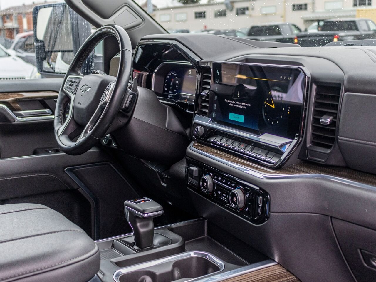 Chevrolet Silverado 1500 LT Trail Boss cabine multiplace 2024 Blanc Châteauguay - photo #6