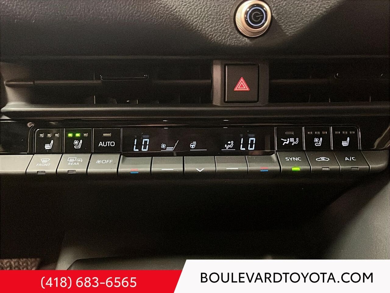 Toyota Crown 100517A-64 | PLATINUM, AWD 2023 Gris Québec - photo #17