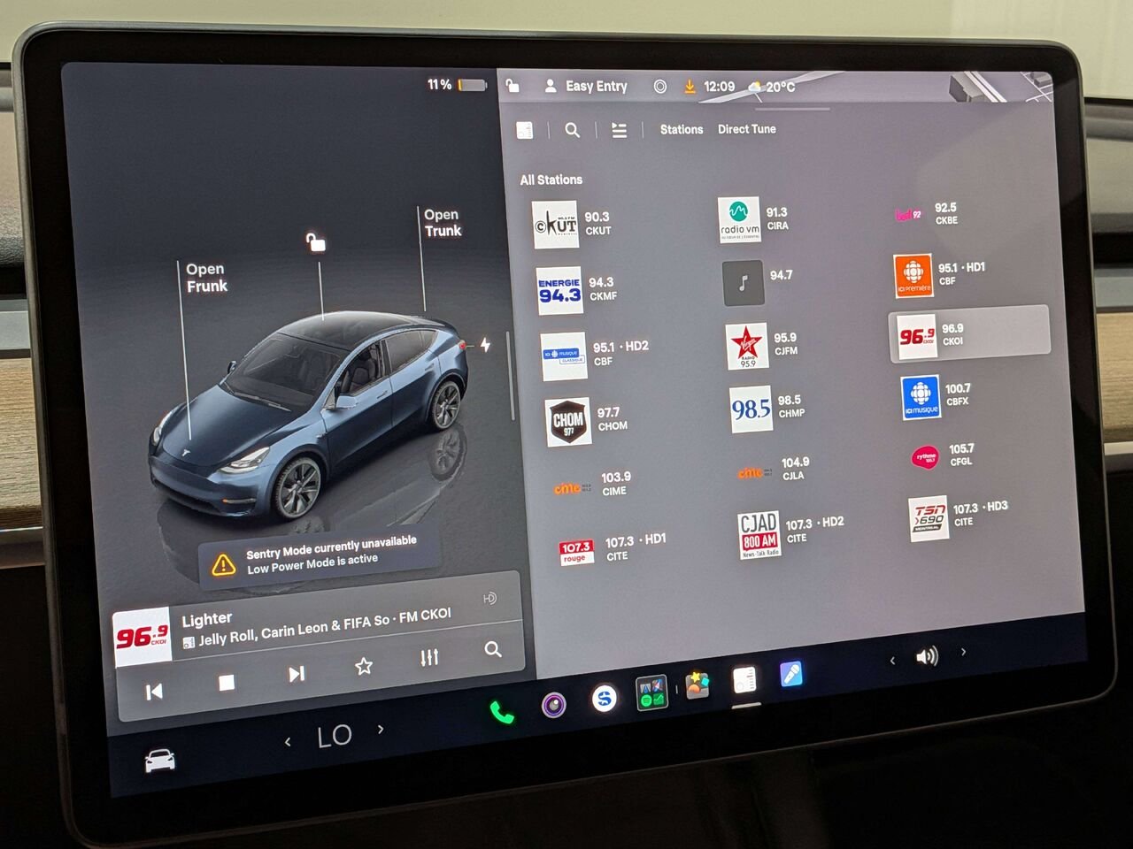 Tesla Model Y 2024 Gris Val-David - photo #24