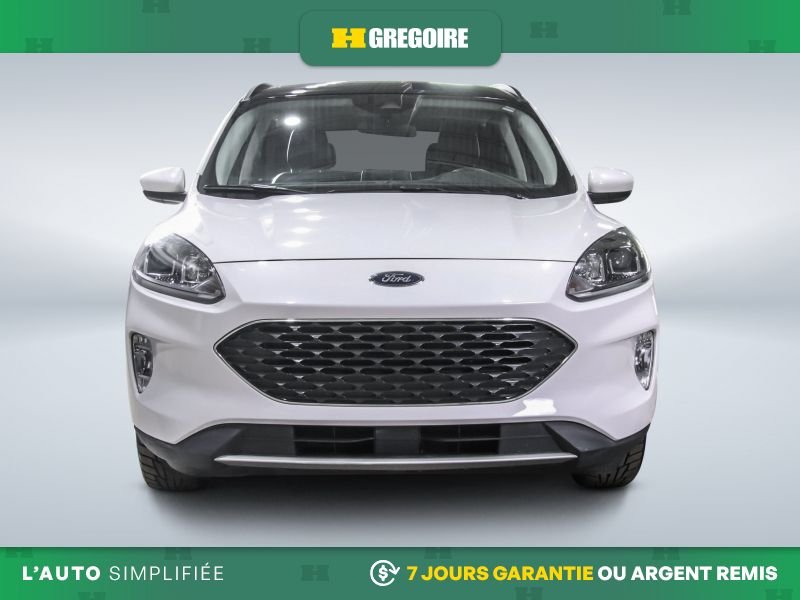 2022 Ford Escape White Laval - photo #1