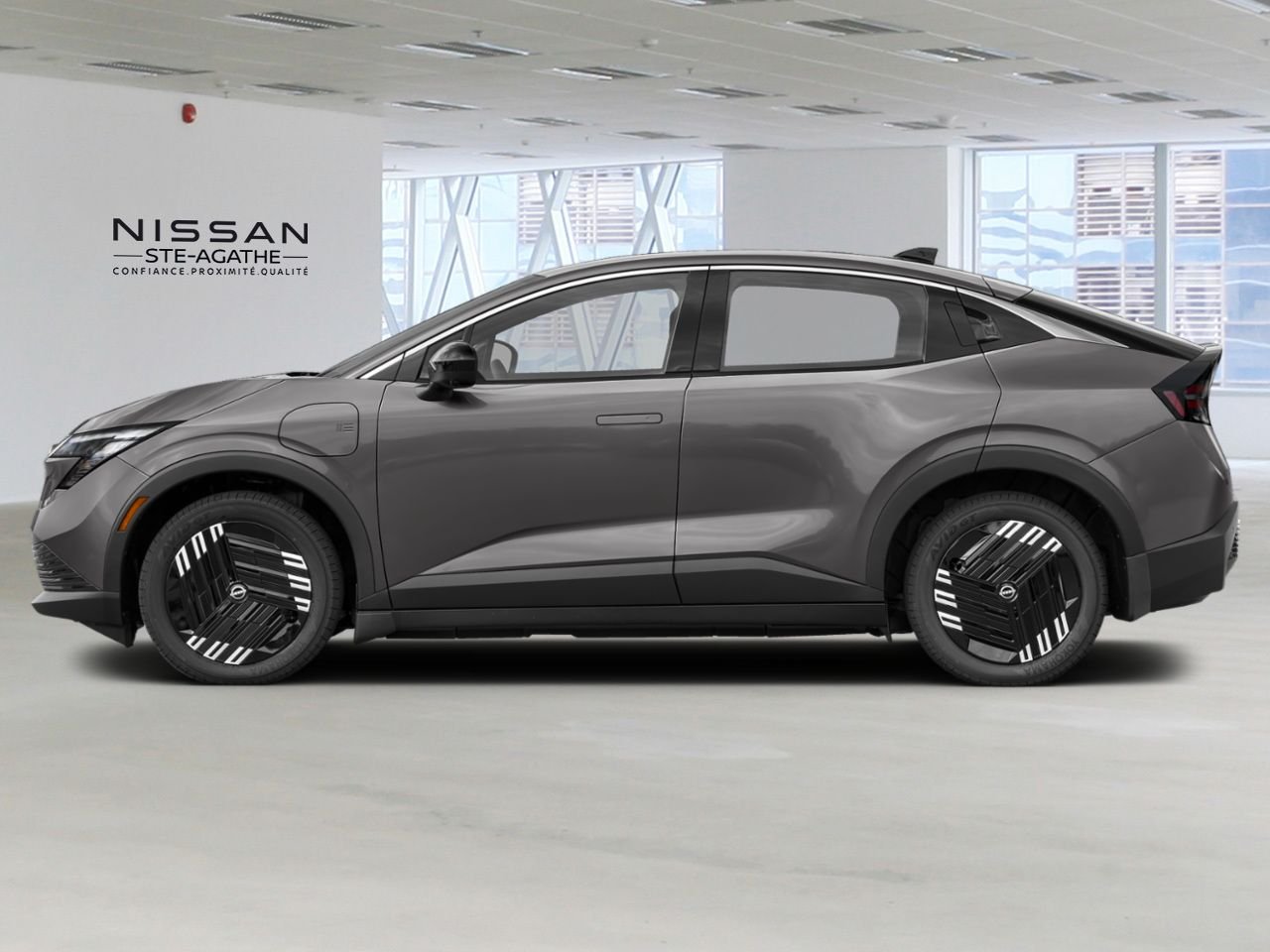 2026 Nissan LEAF Gun Metallic Ste-Agathe des Monts - photo #2