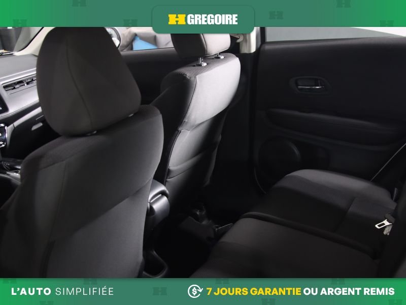 2021 Honda HR-V White Blainville - photo #21