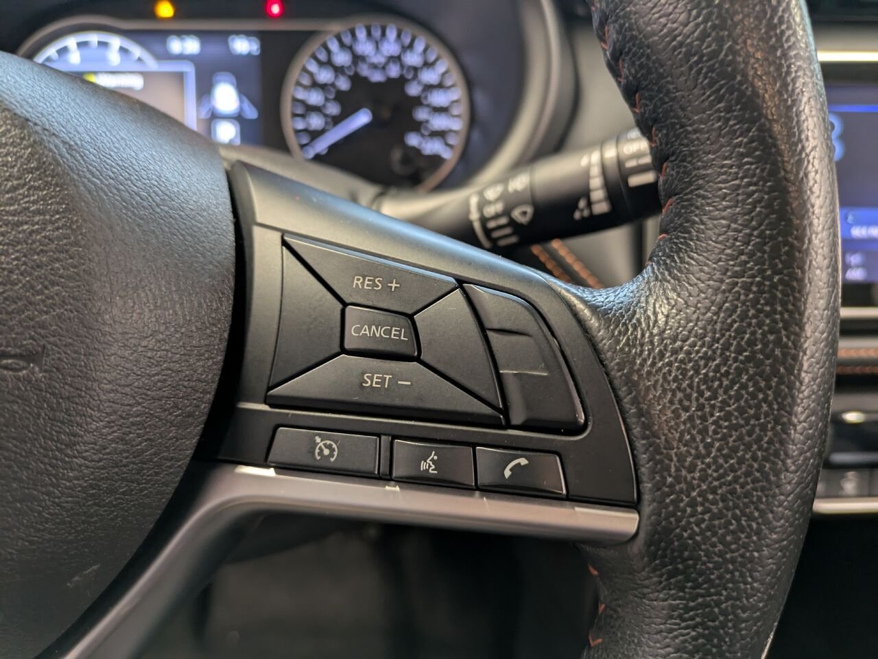 Nissan Kicks GARANTIE 2 ANS INCLUSE GRATUITEMENT 2019 Bleu Gatineau - photo #7