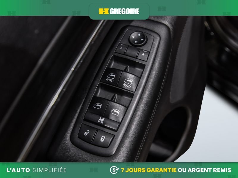 2019 Jeep Grand Cherokee Black Blainville - photo #18