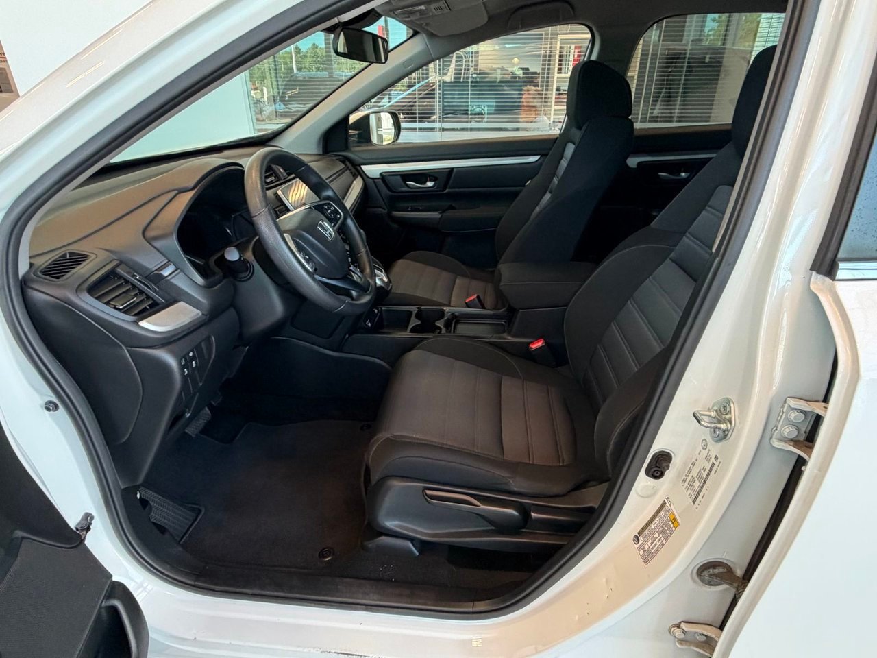2021 Honda CR-V White Notre-Dame-des-Prairies - photo #4