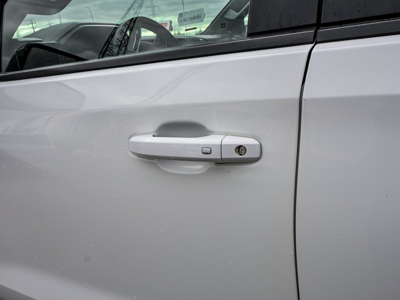 2025 Chevrolet Silverado 1500 4WD Crew Cab 147 LT White Sherwood Park - photo #7