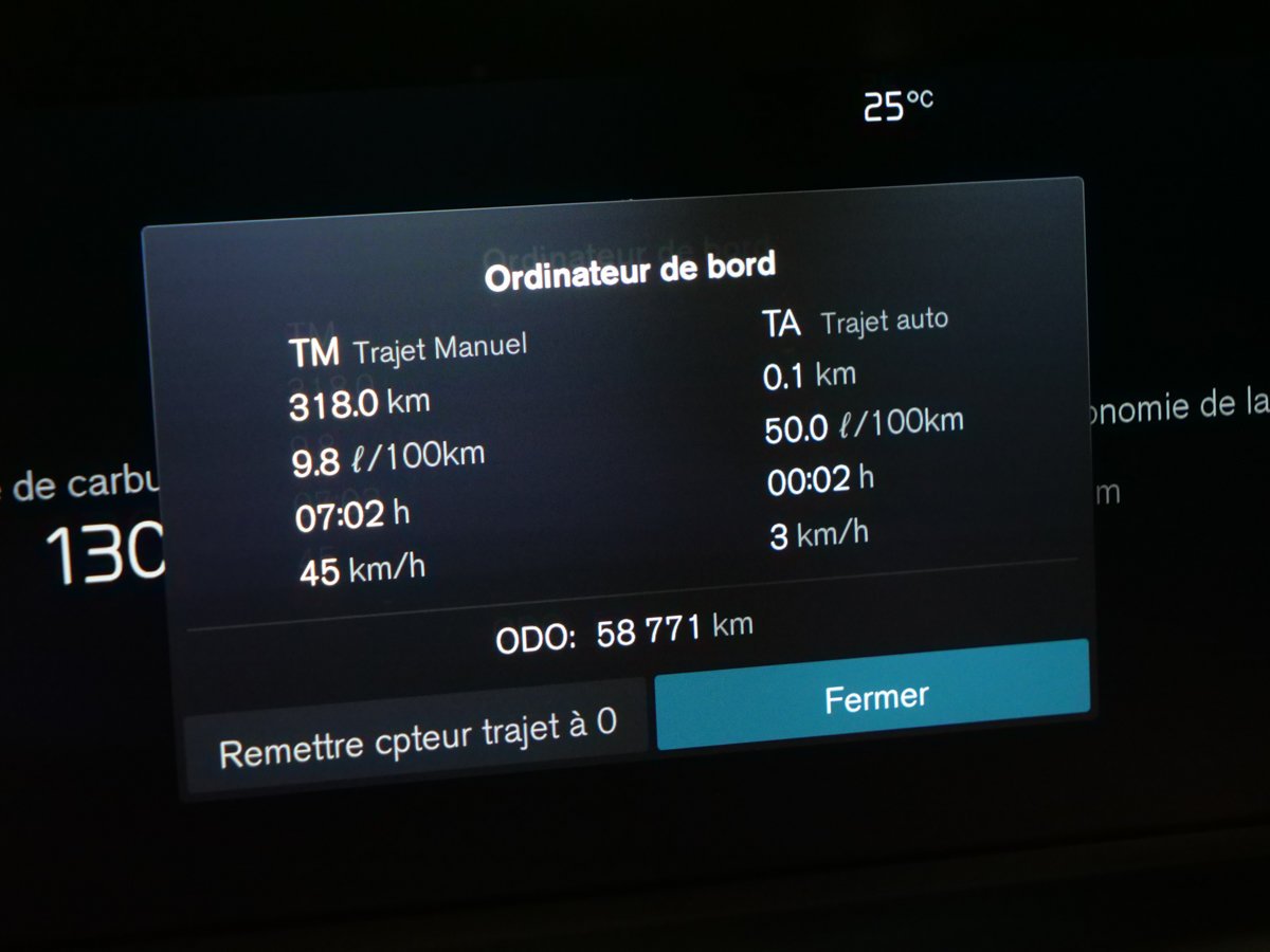 2024 Volvo XC90 Recharge T8 CORE BRIGHT CLIMATE White Montreal - photo #9