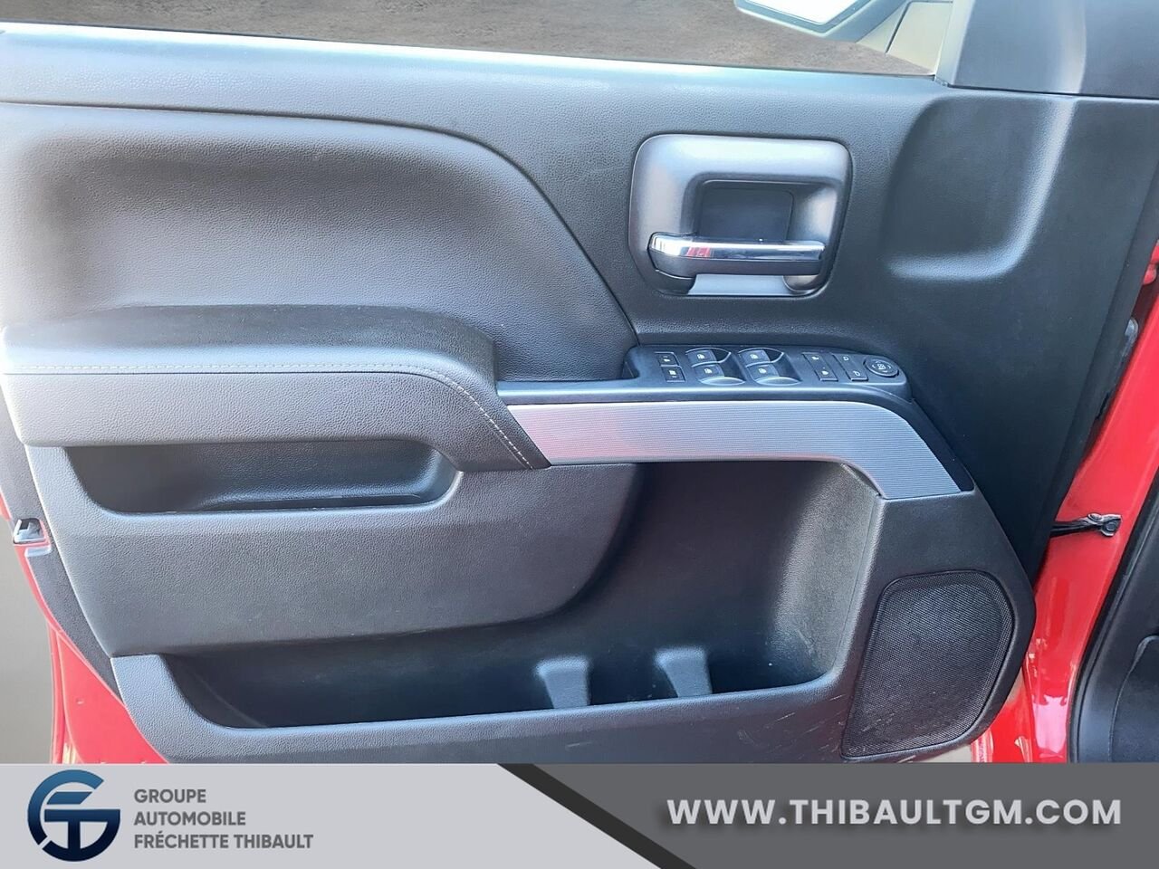 CHEVROLET SILVERADO LT cabine multiplace 153 po 4RM avec 2LT 2018 Rouge Montmagny - photo #9