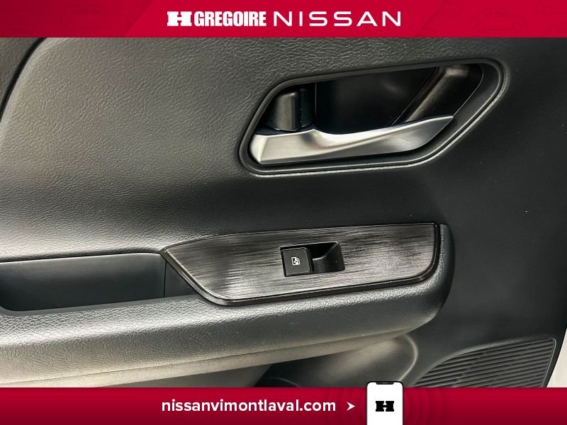 2025 Nissan Kicks White Blainville - photo #17