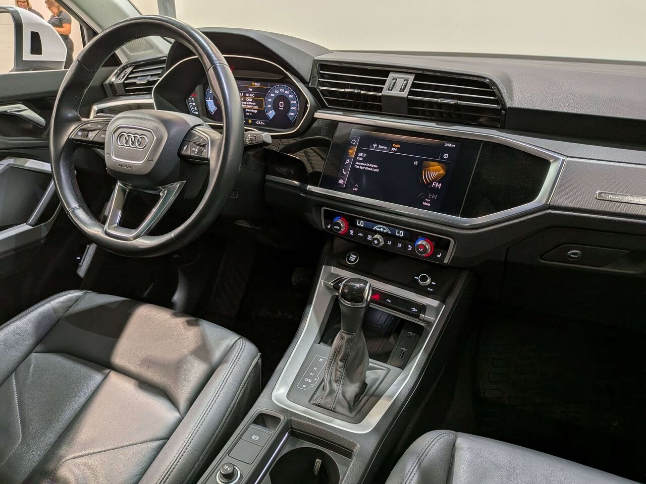 2021 Audi Q3 Progressiv 40 TFSI quattro White Val-David - photo #18