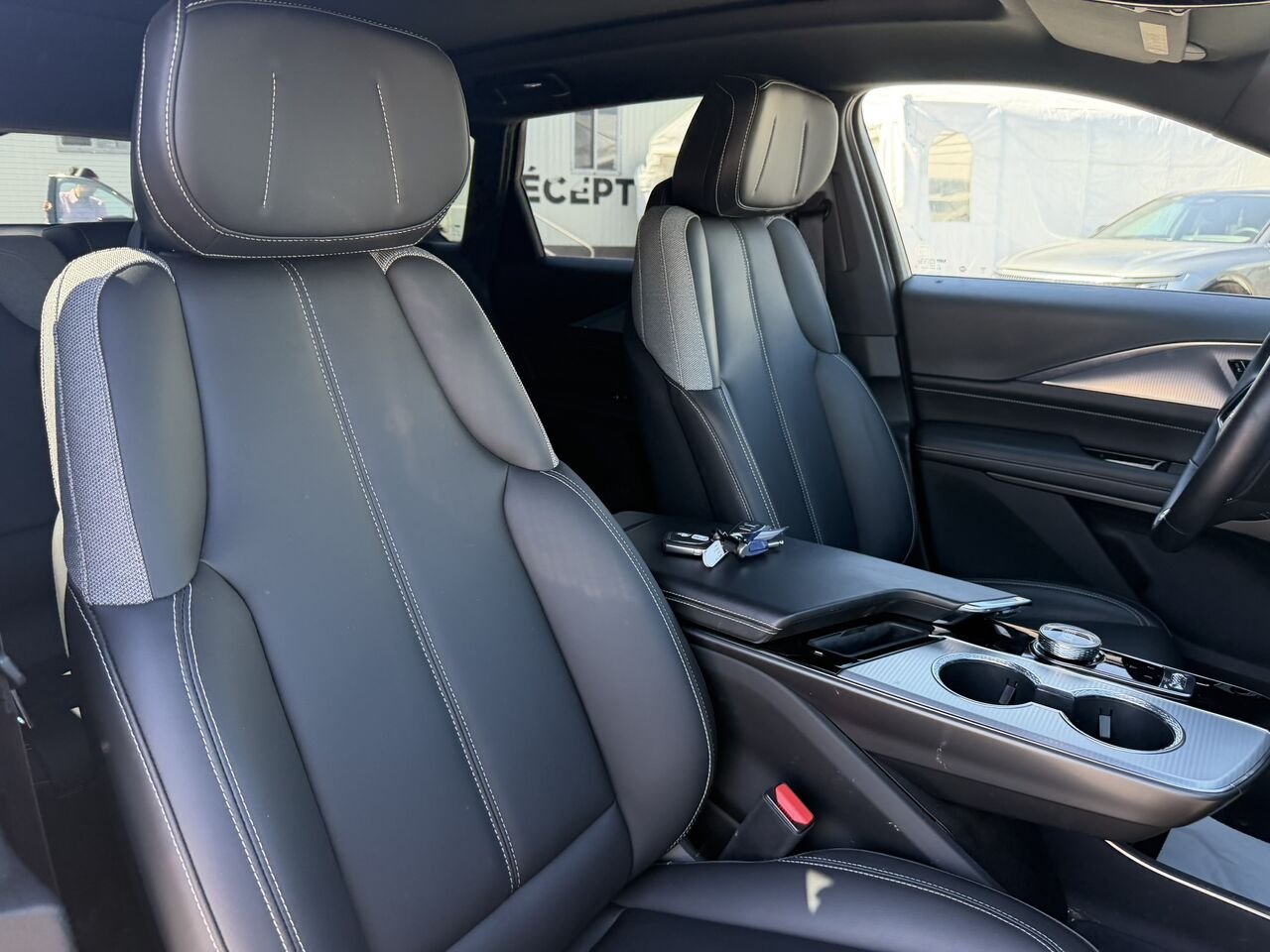 2024 Cadillac LYRIQ Tech FINANCEMENT À PARTIR 0.99% Grey Laval - photo #22