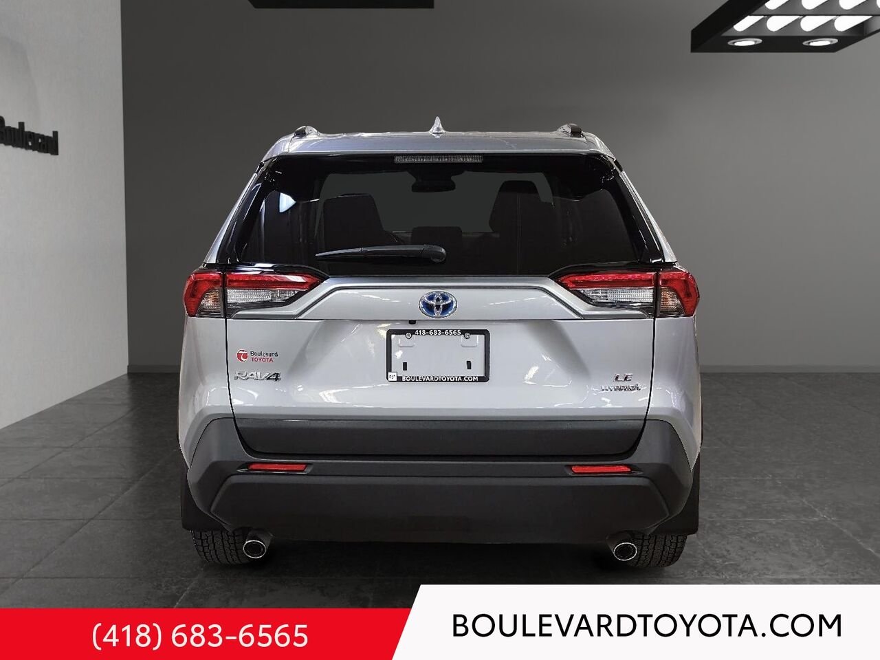 Toyota RAV4 Hybride 550002-8 | LE, AWD 2022 Argent Québec - photo #4
