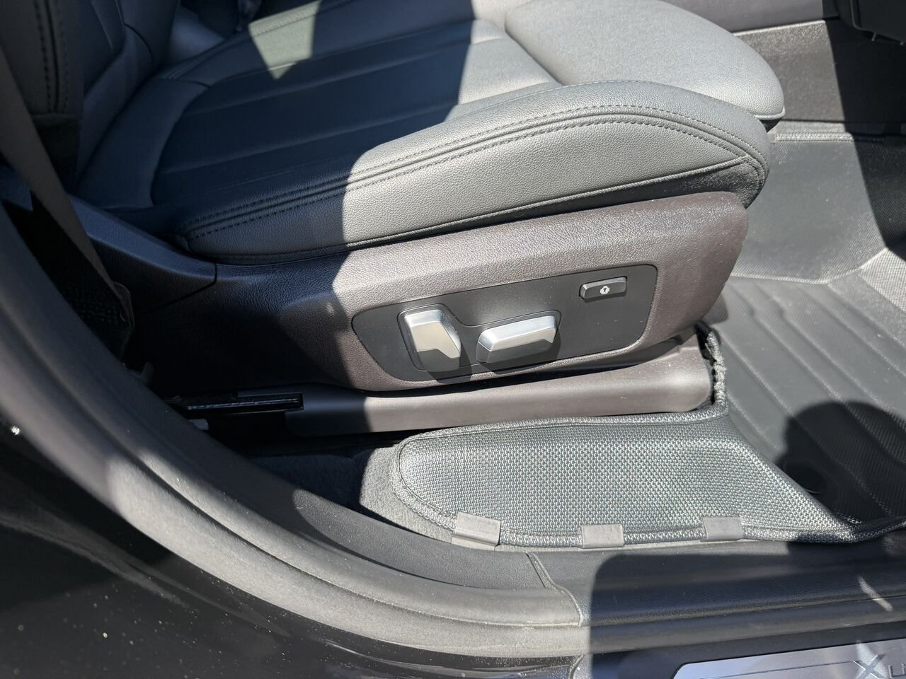 2020 BMW X3 xDrive30i PREMIUM PACKAGE Black Laval - photo #20