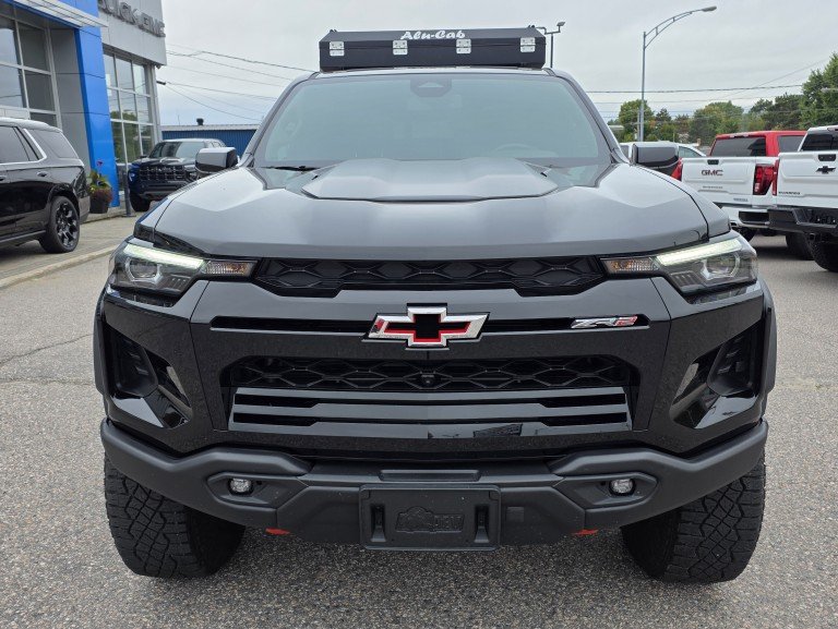 Chevrolet Colorado ZR2 Bison Alu-Cab Overland AEV 2025 Noir