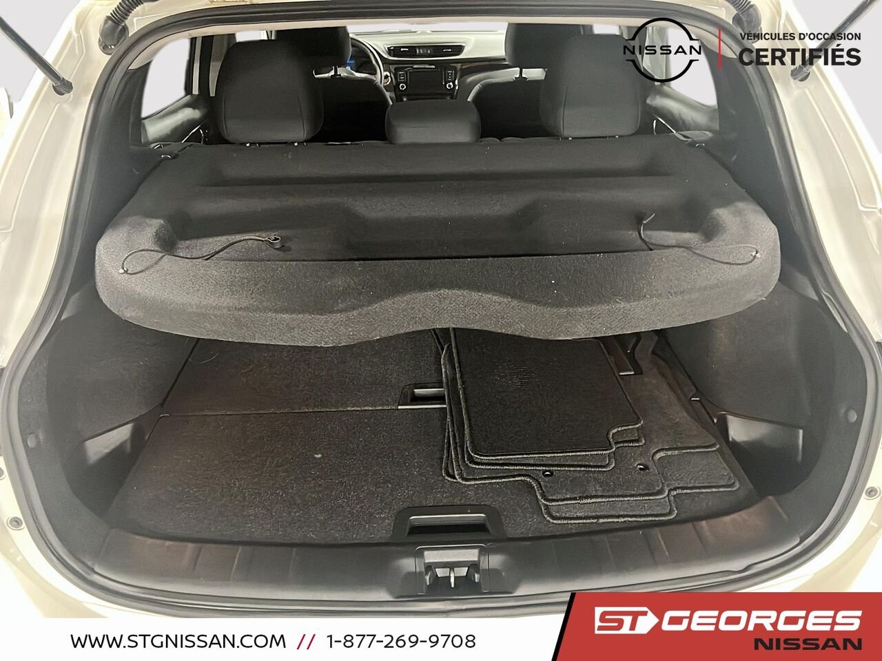 2021 Nissan Qashqai White Saint-Georges - photo #5