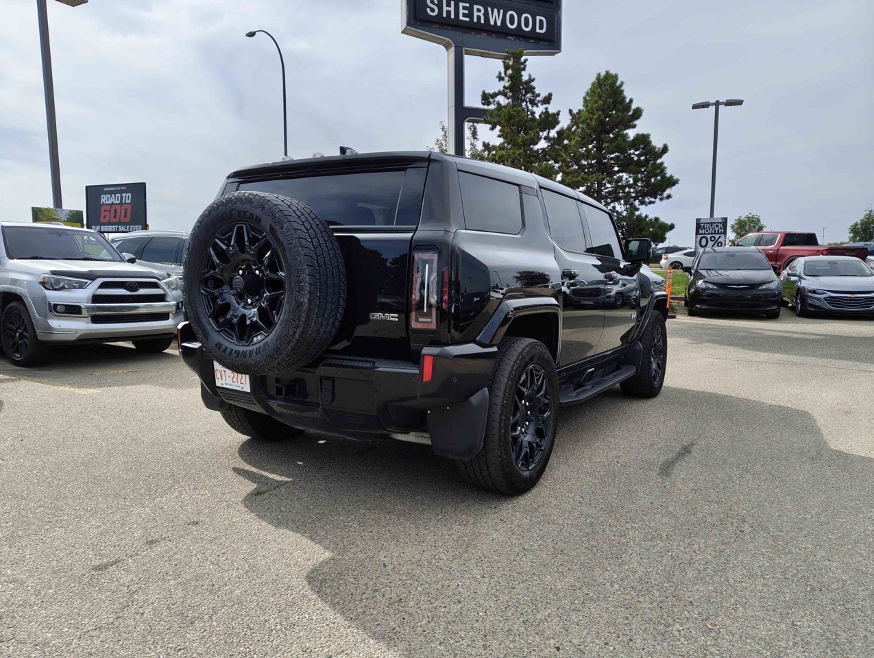 2024 GMC HUMMER EV SUV e4WD 4dr 2X Black Sherwood Park - photo #5