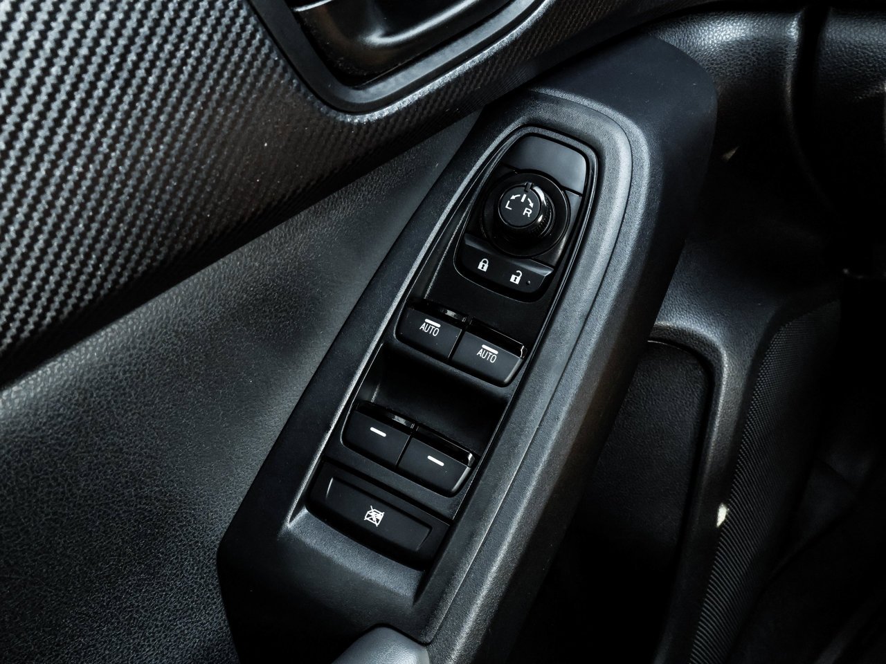 2024 Subaru Crosstrek Onyx AWD Blue Sherwood Park - photo #18