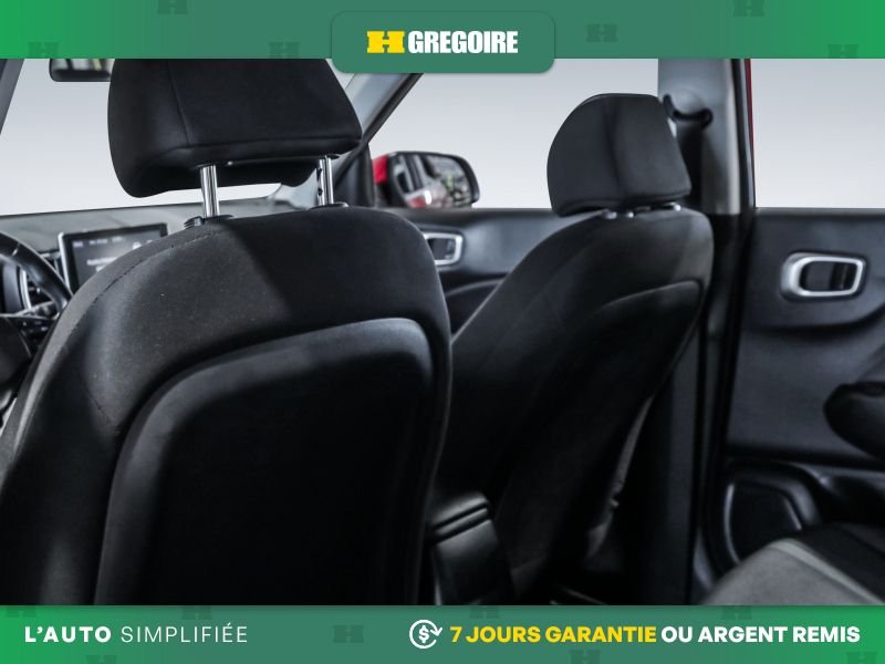 2020 Hyundai Venue Red Saint-Eustache - photo #21