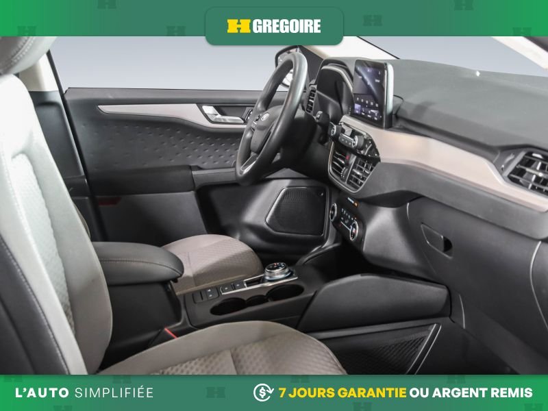 2020 Ford Escape Black Saint-Eustache - photo #30
