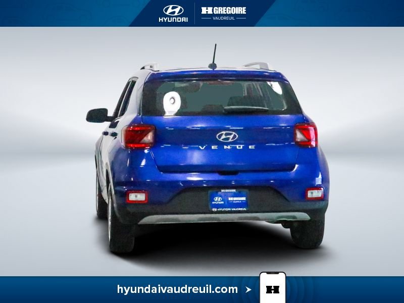 2025 Hyundai Venue Blue Blainville - photo #7
