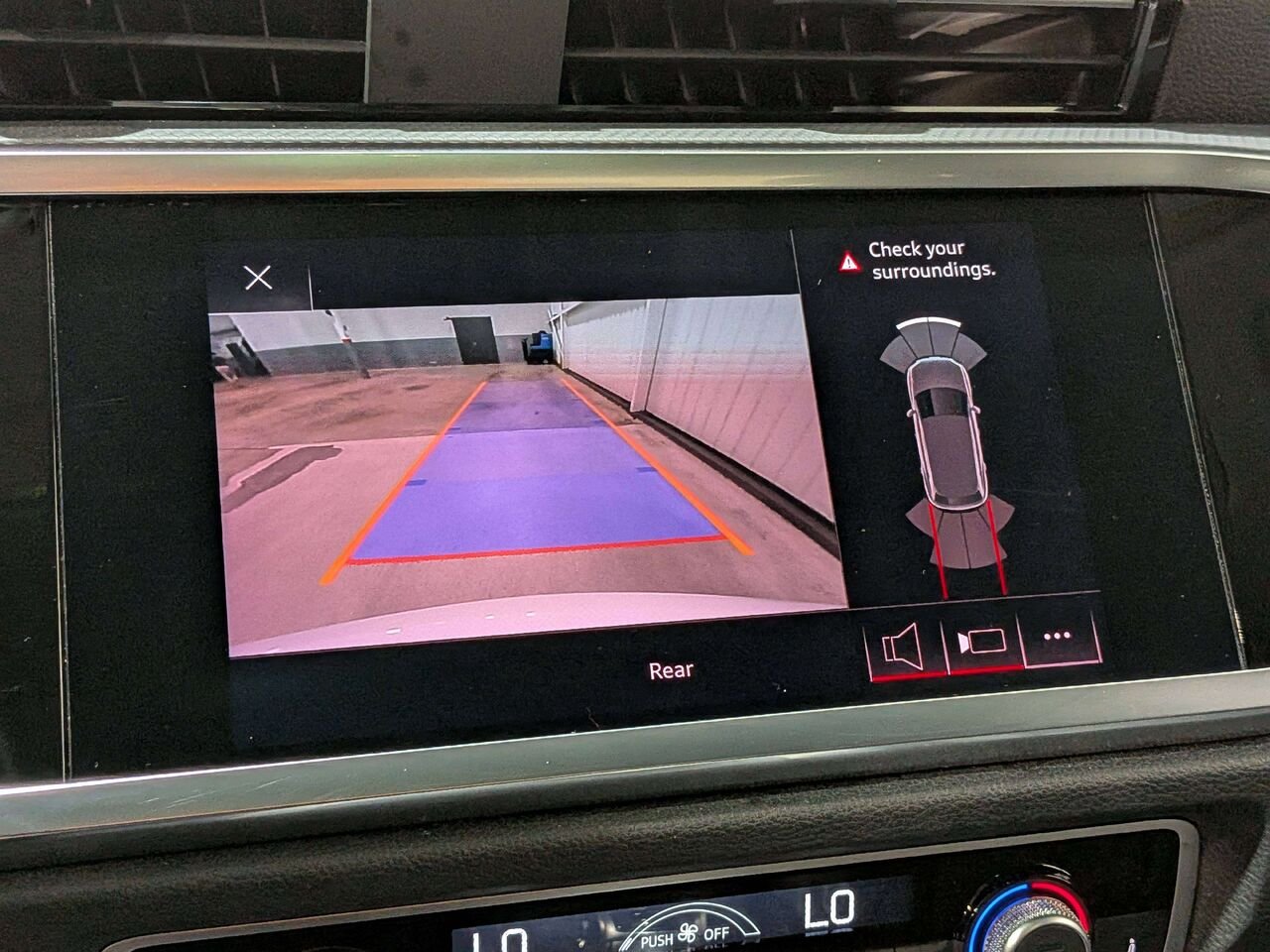 2020 Audi Q3 Progressiv 45 TFSI quattro White Val-David - photo #23