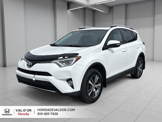 2016 Toyota RAV4 2016 White