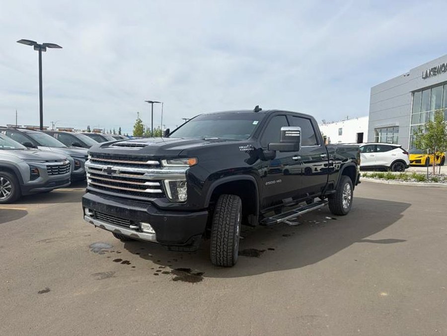 2022 Chevrolet Silverado 2500HD High Country Deluxe 6.6L Duramax | Power Sunroof Black