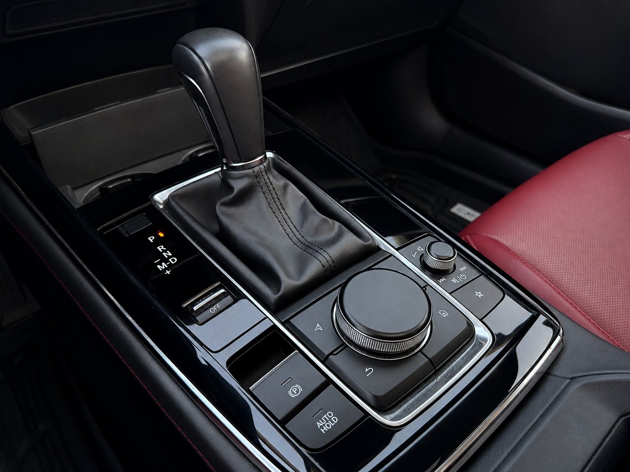 2023 Mazda CX-30 Black Châteauguay - photo #8