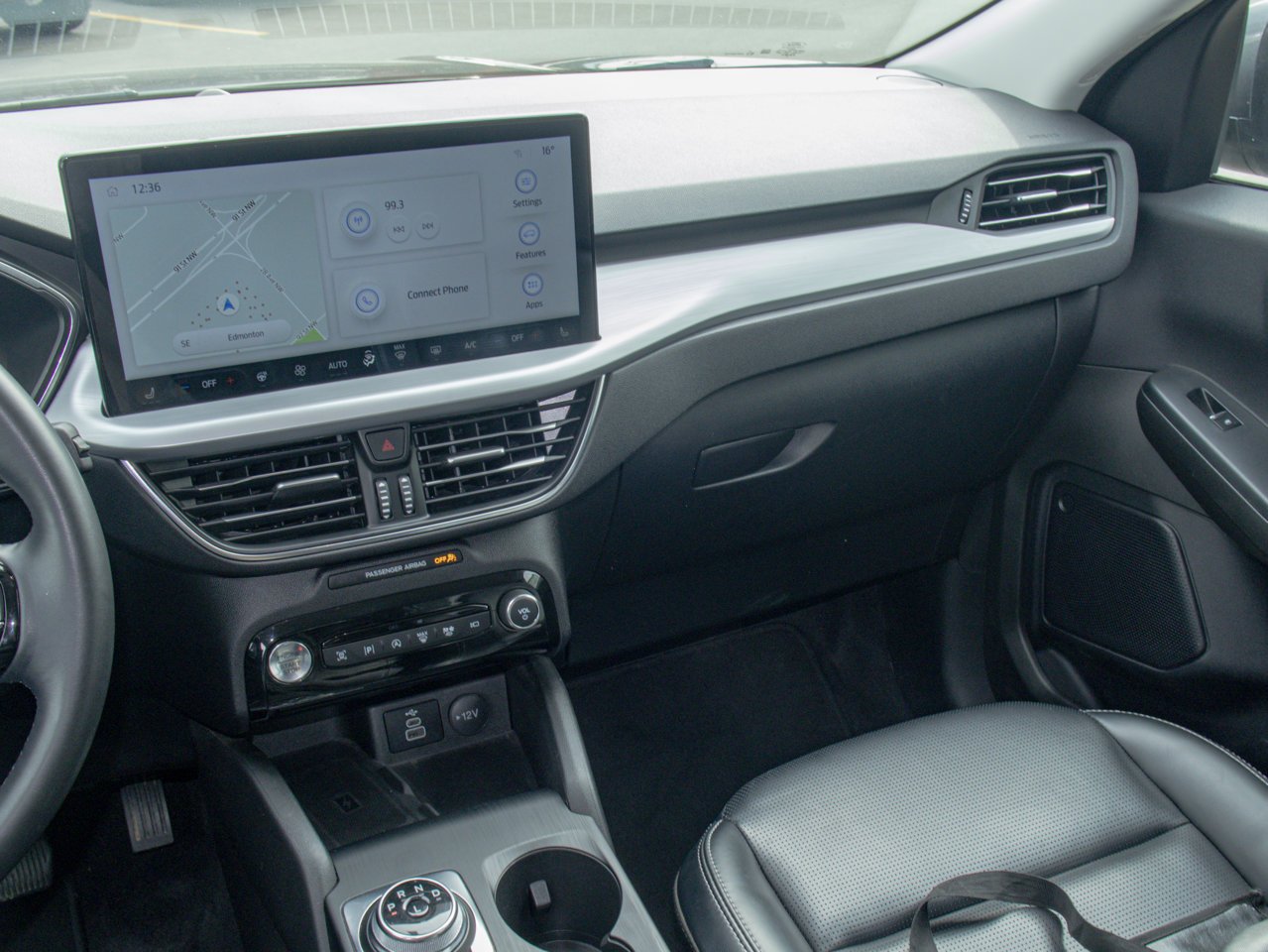 2024 Ford Escape Platinum AWD Grey Sherwood Park - photo #31