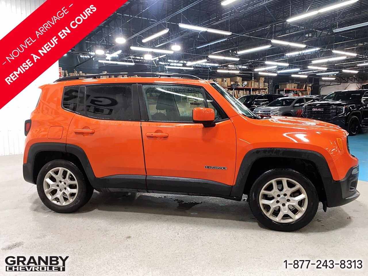 Jeep Renegade 4 RM, 4 portes, North | 25-1174A 2015 Orange Granby - photo #3