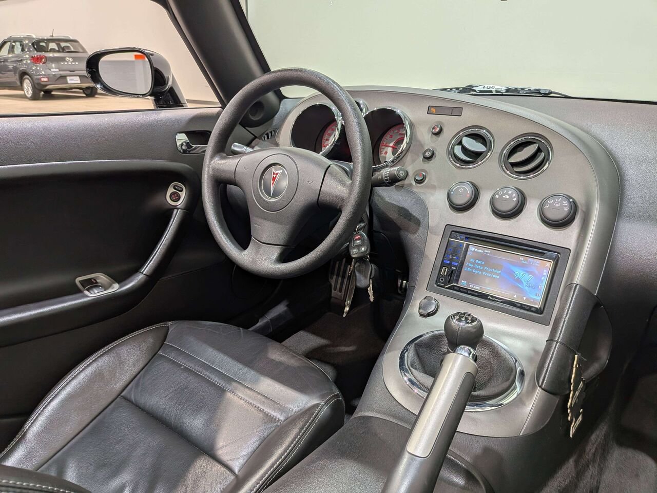 2007 Pontiac Solstice 2dr Convertible Black Val-David - photo #15