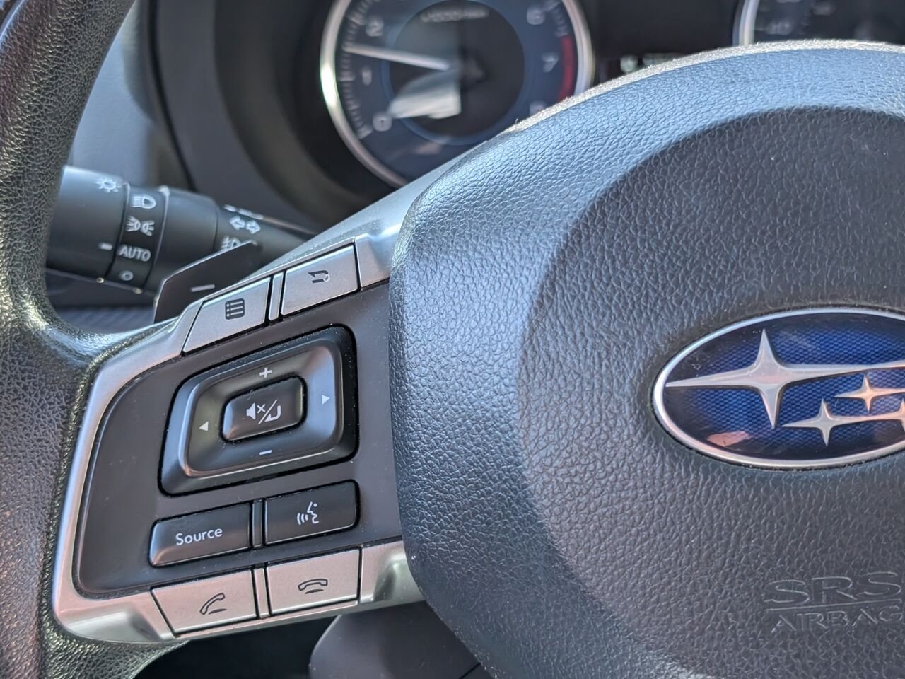 Subaru XV Crosstrek LIMITED/AWD/TOIT OUVRANT/SIÈGES CHAUFFANTS/AC/CAMÉRA DE RECUL 2015 Argent Sherbrooke - photo #13
