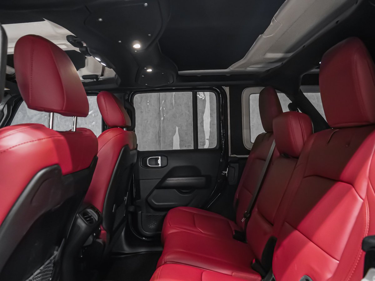 2024 Jeep Wrangler RUBICON 392 TREUIL WARN Black Montreal - photo #27