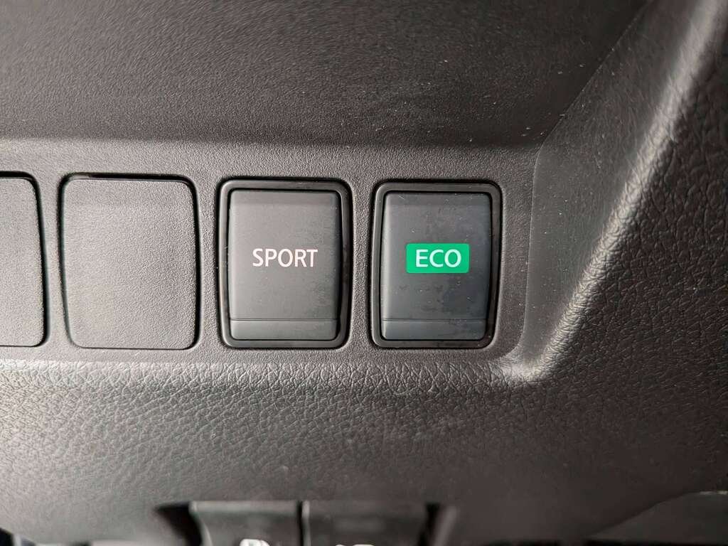 2023 Nissan Qashqai FWD S CVT Black Val-David - photo #27