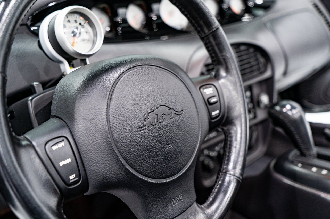 Plymouth Prowler Desirable Black Colour with only 7,611KM (4756mi) from new **PRICE IN USD** 1999 Noir Montréal - photo #77