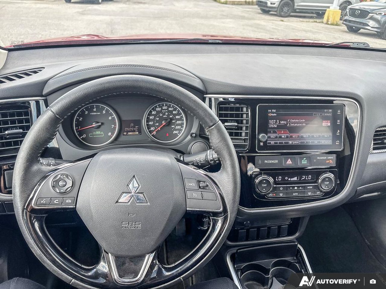 Mitsubishi Outlander JA4AZ2A39JZ619508 2018 Rouge Mirabel - photo #15